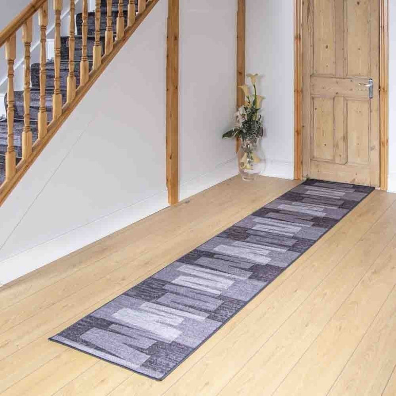 Mercury Row Angelique Looped/Hooked Graphite Hallway Runner Rug